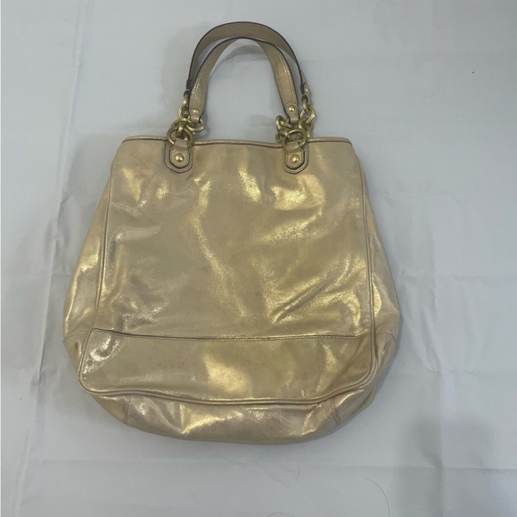 β¨ Coach Poppy Camelia Leather Pushlock Tote β Limited Edition β¨ - Picture 4 of 16